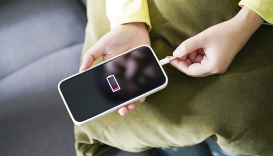 What Should You Look for in a Universal European Travel Charging Setup?